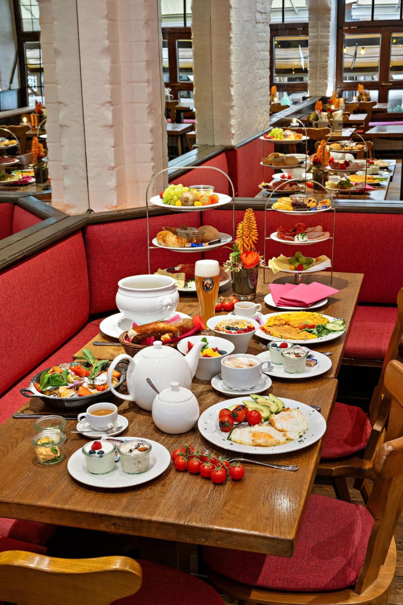Hotel Deutsche Eiche Мюнхен Экстерьер фото