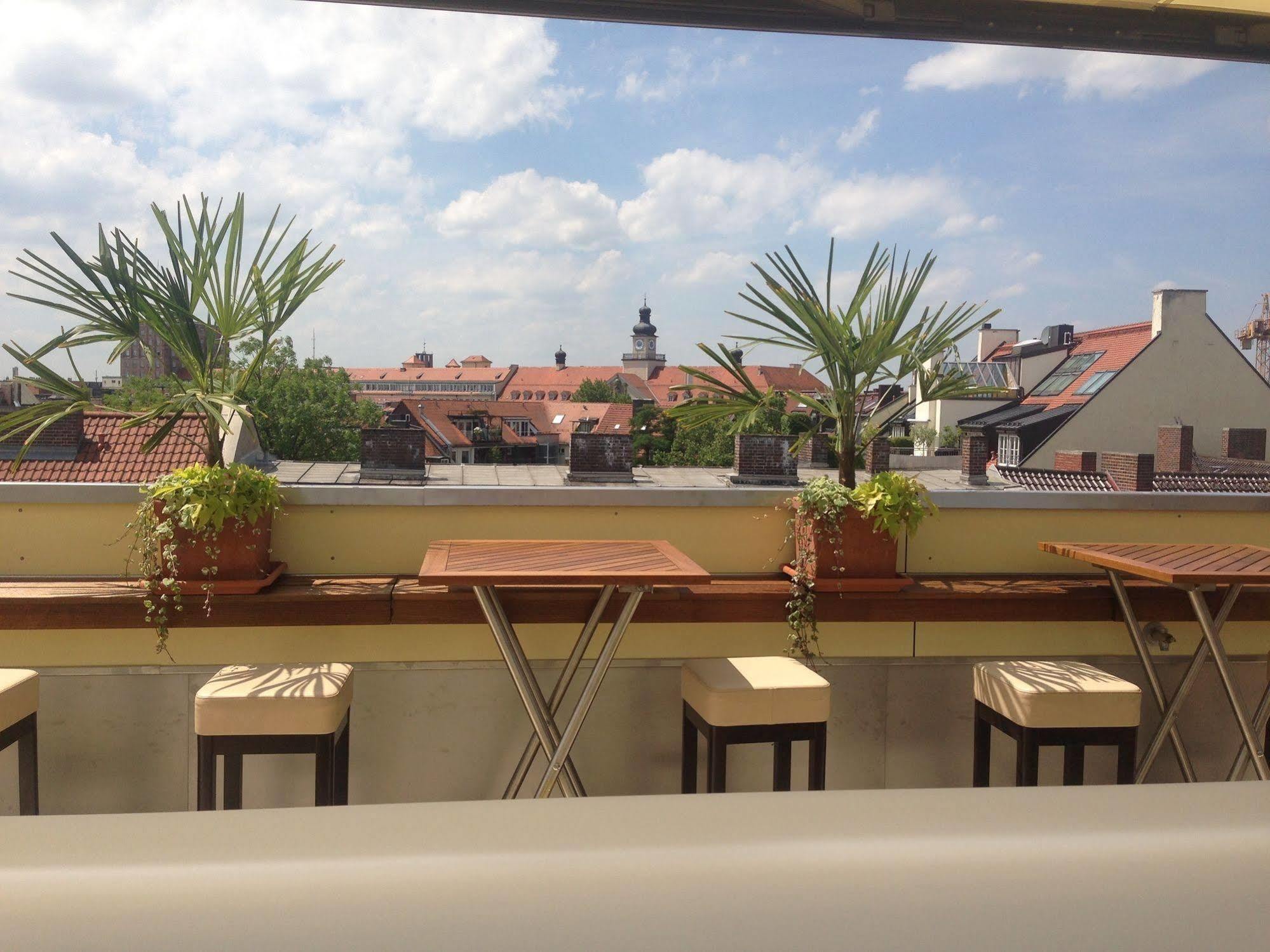 Hotel Deutsche Eiche Мюнхен Экстерьер фото